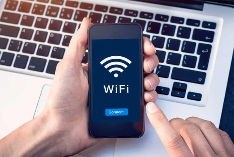 Có thể kết nối với máy tính để chia sẻ wifi