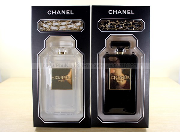 Leather iphone case Chanel Black in Leather  11510102